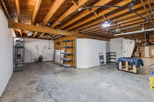 207 Bellwood Court, Frankfort, KY 40601