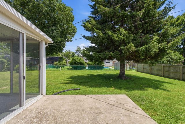 207 Bellwood Court, Frankfort, KY 40601