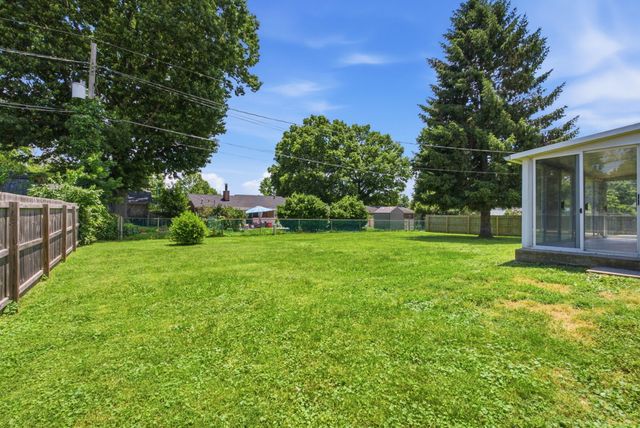 207 Bellwood Court, Frankfort, KY 40601