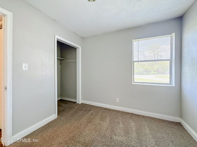 3811 SPRING PARK Road, Jacksonville, FL 32207