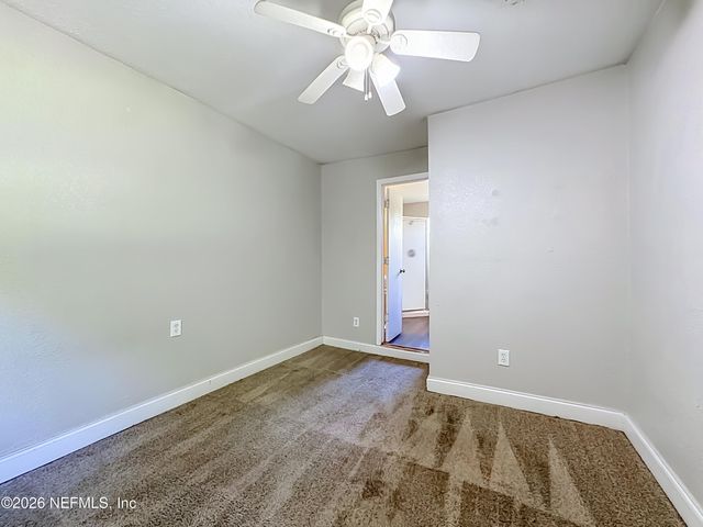 3811 SPRING PARK Road, Jacksonville, FL 32207