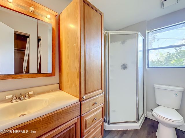 3811 SPRING PARK Road, Jacksonville, FL 32207