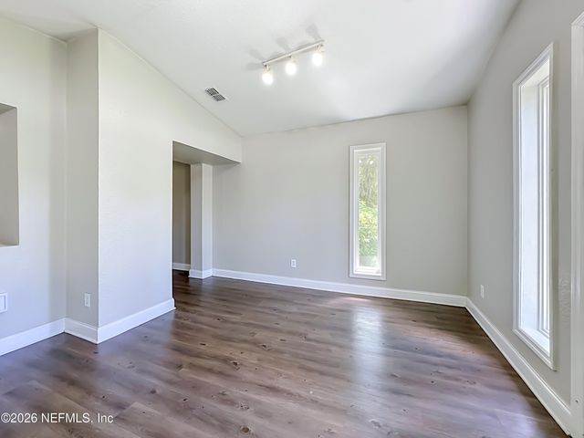 3811 SPRING PARK Road, Jacksonville, FL 32207