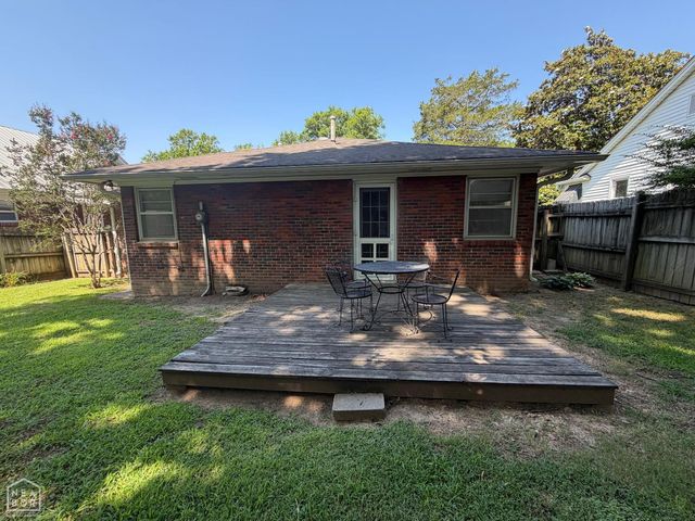 1514 S Main St, Jonesboro, AR 72401