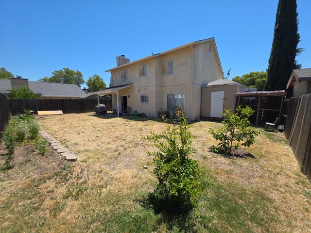2715 Dogwood Ct, Stockton, CA 95210
