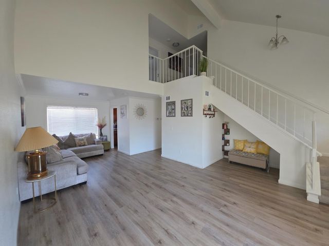 2715 Dogwood Ct, Stockton, CA 95210