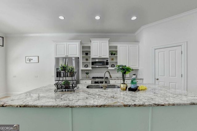 6961 Fellowship Lane, Flowery Branch, GA 30542