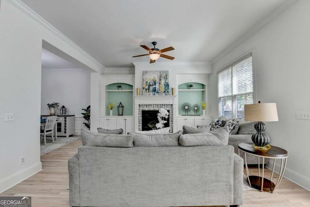 6961 Fellowship Lane, Flowery Branch, GA 30542