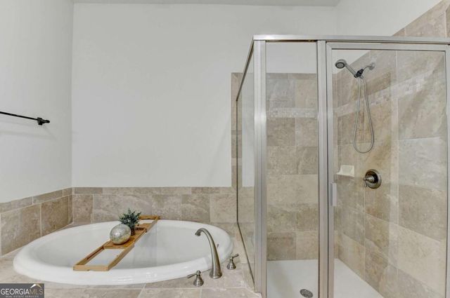 6961 Fellowship Lane, Flowery Branch, GA 30542