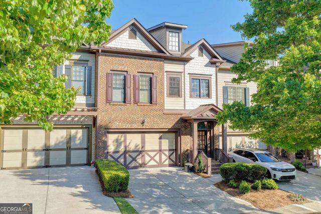 6961 Fellowship Lane, Flowery Branch, GA 30542
