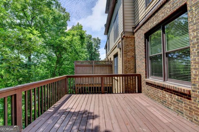 6961 Fellowship Lane, Flowery Branch, GA 30542
