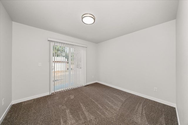 916 2nd St, Cheney, WA 99004