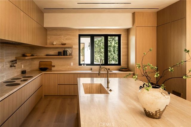 4140 Kraft Avenue, Studio City, CA 91604
