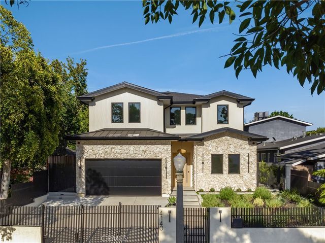 4140 Kraft Avenue, Studio City, CA 91604