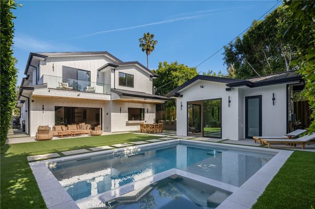 4140 Kraft Avenue, Studio City, CA 91604