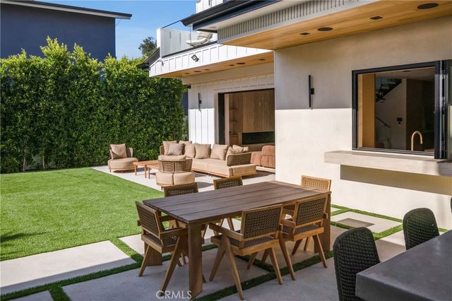 4140 Kraft Avenue, Studio City, CA 91604