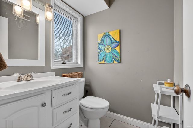 2013 Foxboro Drive, Fort Wayne, IN 46818