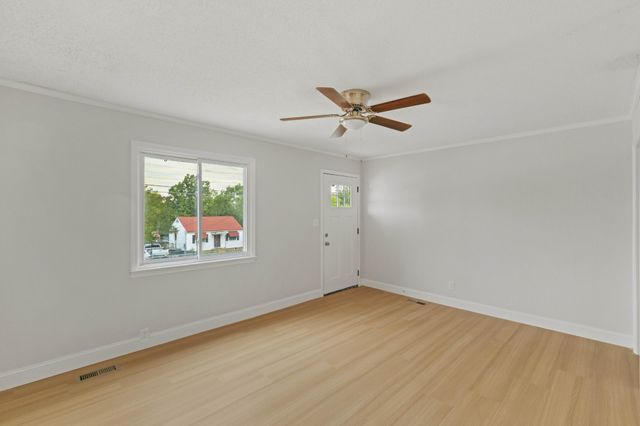 4218 14th Avenue, Chattanooga, TN 37407