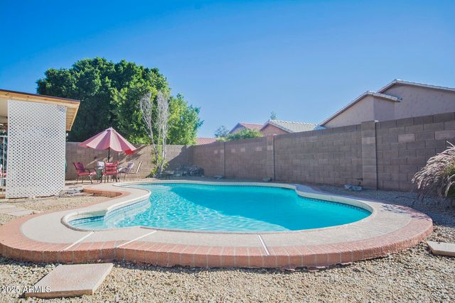 9935 W IRMA Lane, Peoria, AZ 85382