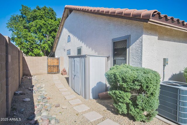 9935 W IRMA Lane, Peoria, AZ 85382