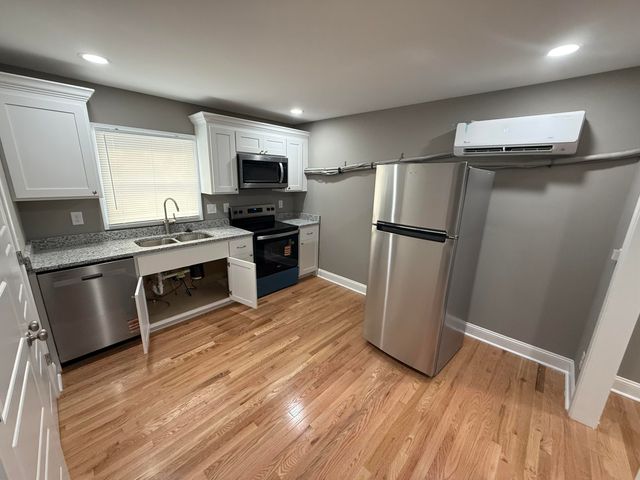 402 Gunn Street 102, Lexington, KY 40508