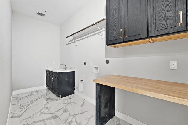 3388 Wooded Lane, Conroe, TX 77301