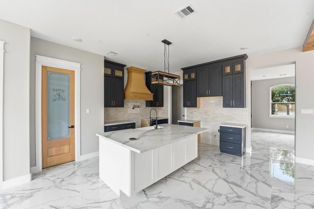 3388 Wooded Lane, Conroe, TX 77301