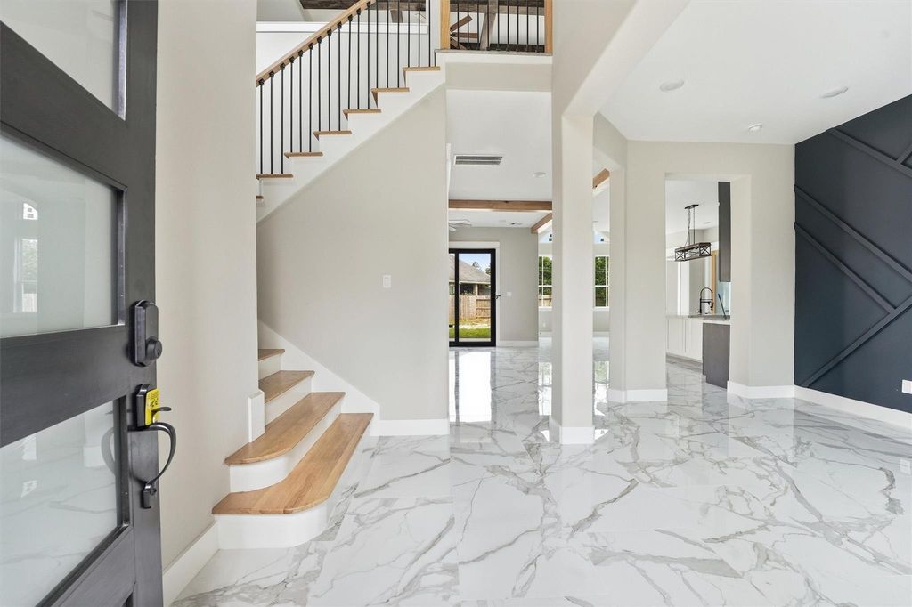 3388 Wooded Lane, Conroe, TX 77301