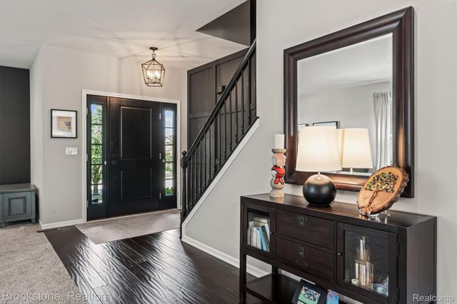 1161 Glass Lake Circle, Oxford Charter Township, MI 48371