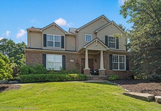 1161 Glass Lake Circle, Oxford Charter Township, MI 48371