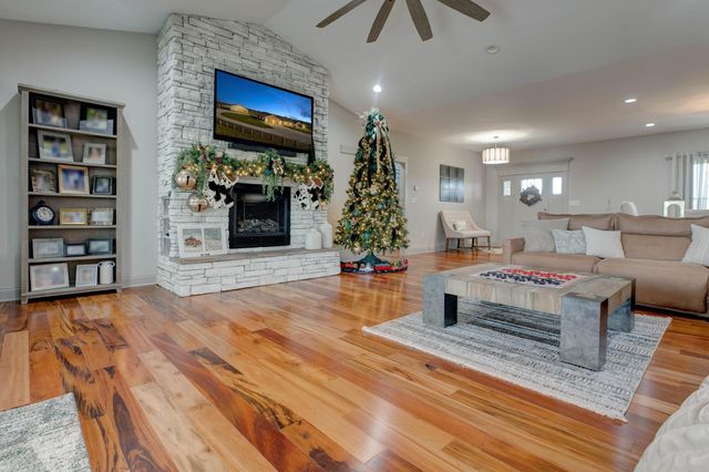 351 Benton Road, Mt Sterling, KY 40353