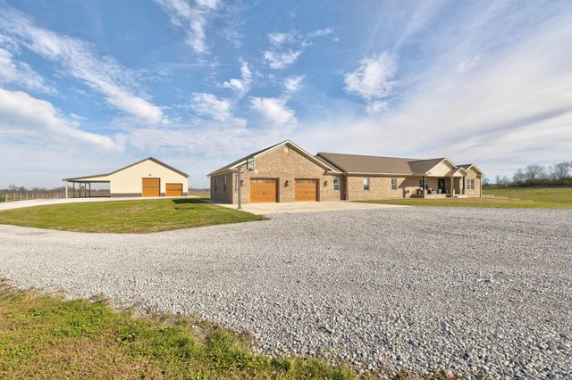 351 Benton Road, Mt Sterling, KY 40353