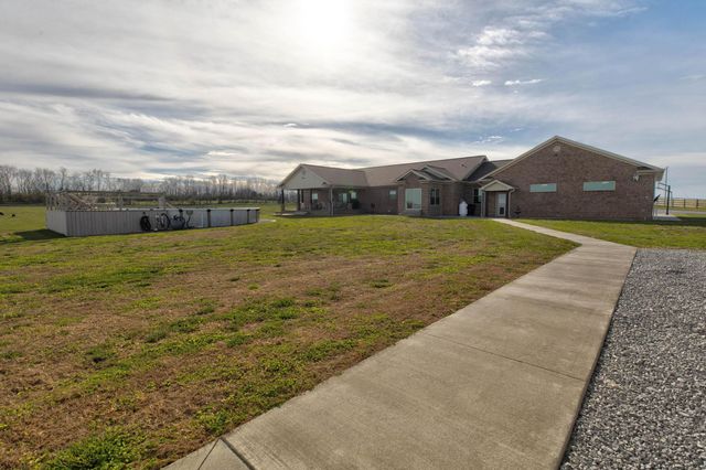 351 Benton Road, Mt Sterling, KY 40353