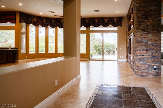 16 Belfair Court, Henderson, NV 89052