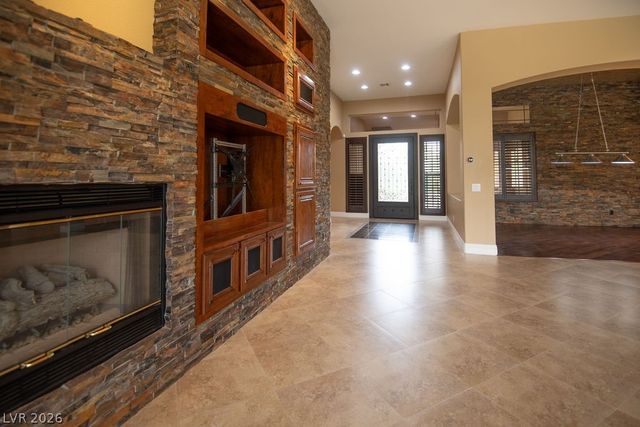 16 Belfair Court, Henderson, NV 89052