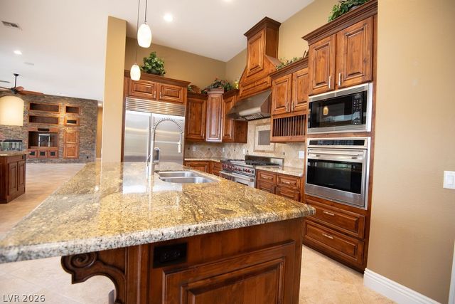 16 Belfair Court, Henderson, NV 89052