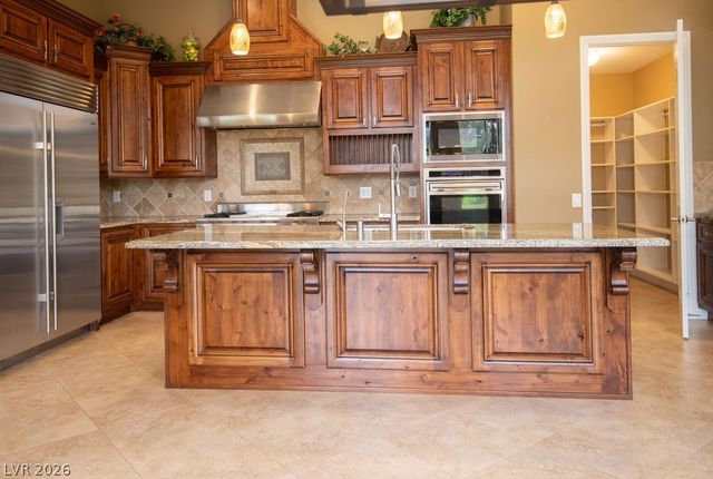 16 Belfair Court, Henderson, NV 89052