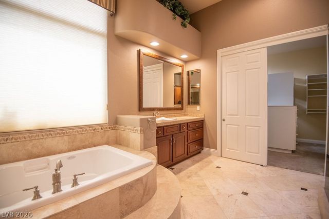 16 Belfair Court, Henderson, NV 89052