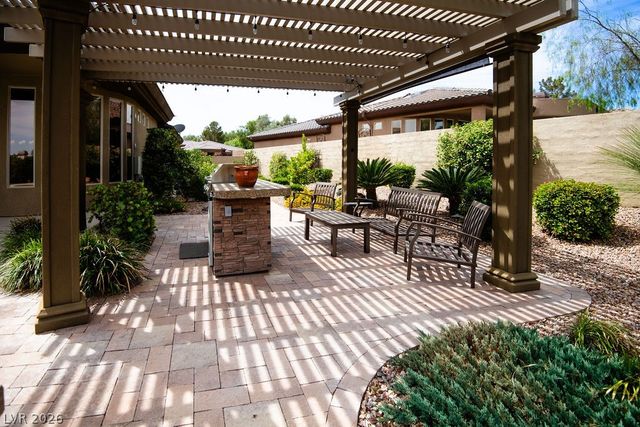 16 Belfair Court, Henderson, NV 89052
