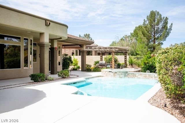 16 Belfair Court, Henderson, NV 89052