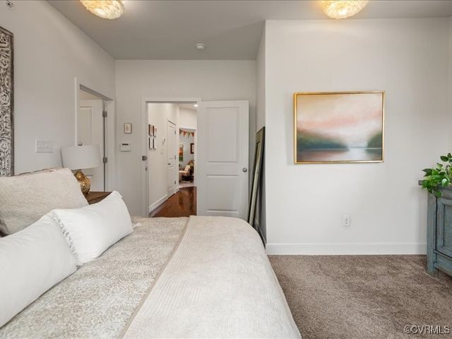 5435 Libbie Mill West Blvd, Henrico, VA 23230