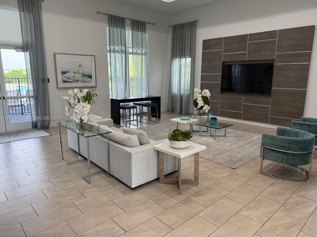1884 SE 27th Rd 1884, Homestead, FL 33035