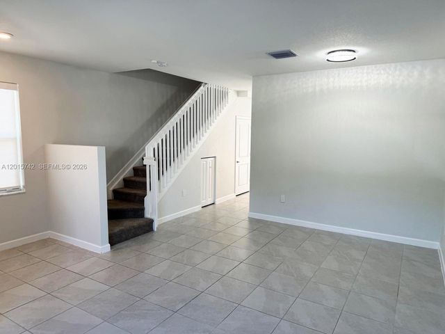 1884 SE 27th Rd 1884, Homestead, FL 33035