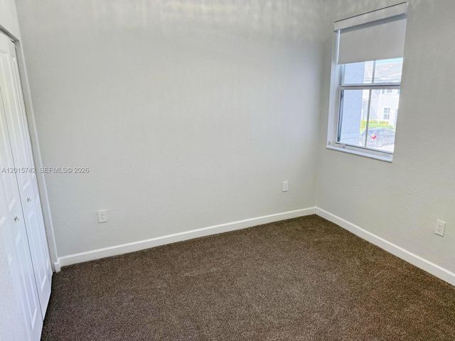 1884 SE 27th Rd 1884, Homestead, FL 33035