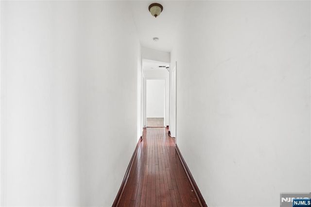 133 Maple Avenue 302, East Orange, NJ 07017