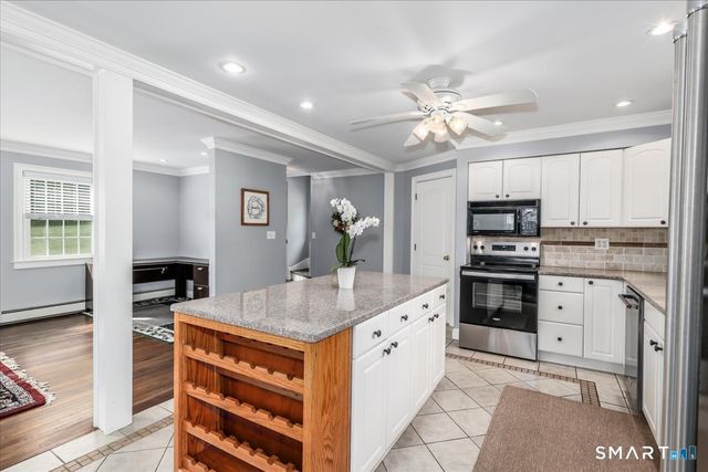 19 Botsford Hill Road, Newtown, CT 06470