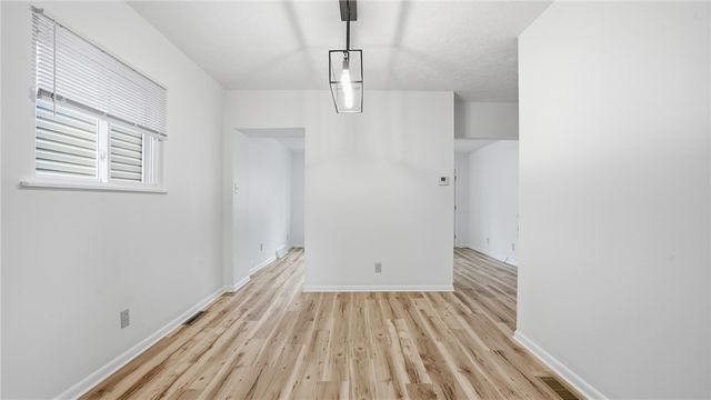 753 6th St, Oakmont, PA 15139