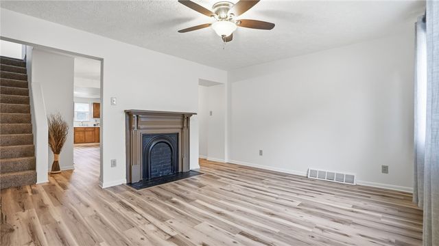 753 6th St, Oakmont, PA 15139