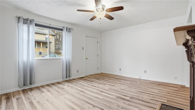 753 6th St, Oakmont, PA 15139