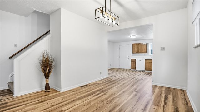 753 6th St, Oakmont, PA 15139